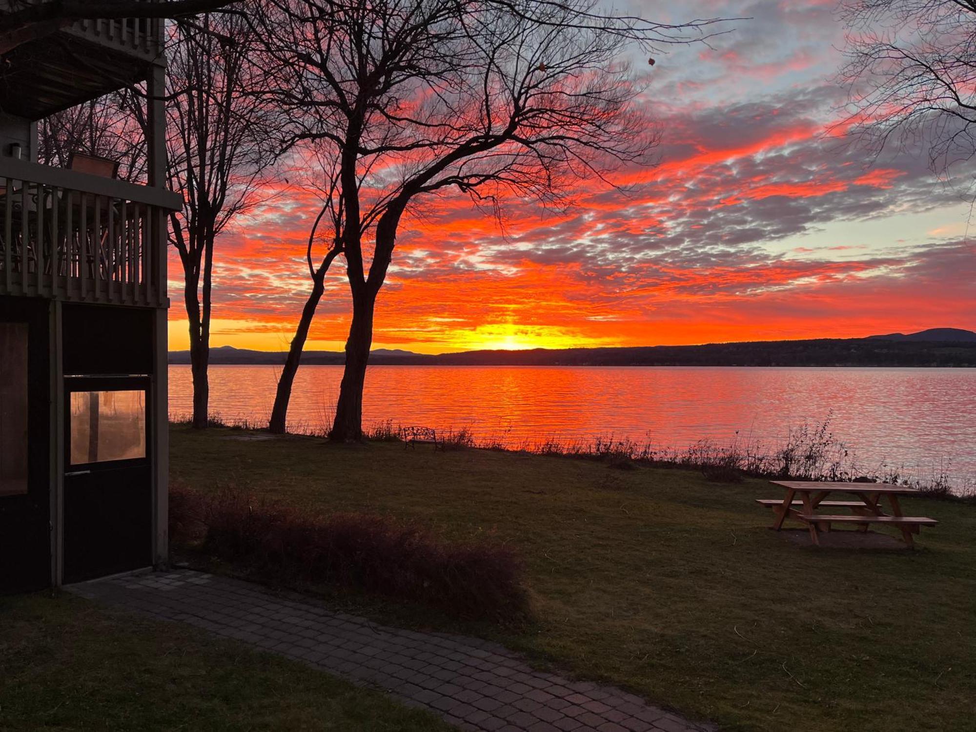 Condos Memphremagog Kültér fotó